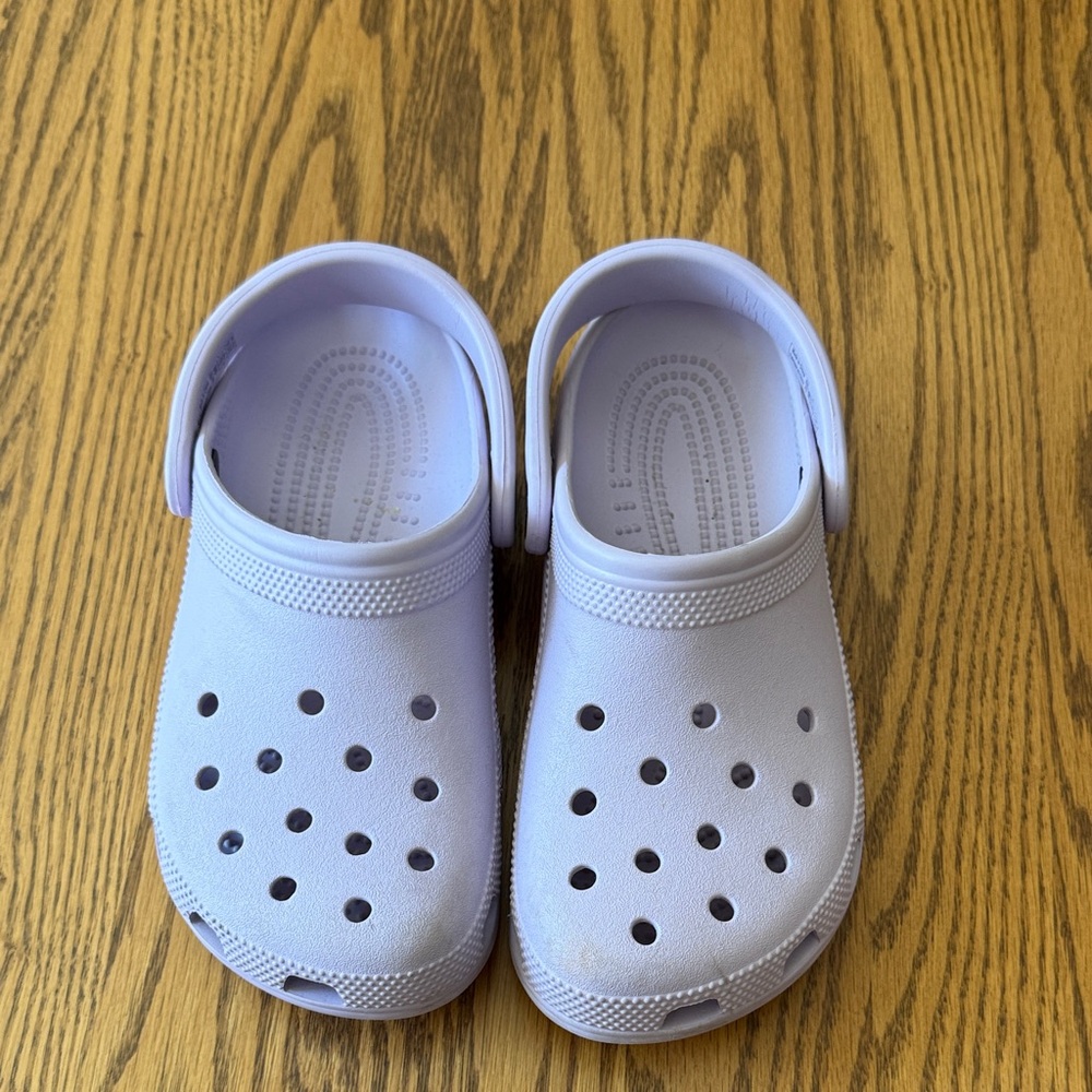 Purple Women’s size 6 Crocs